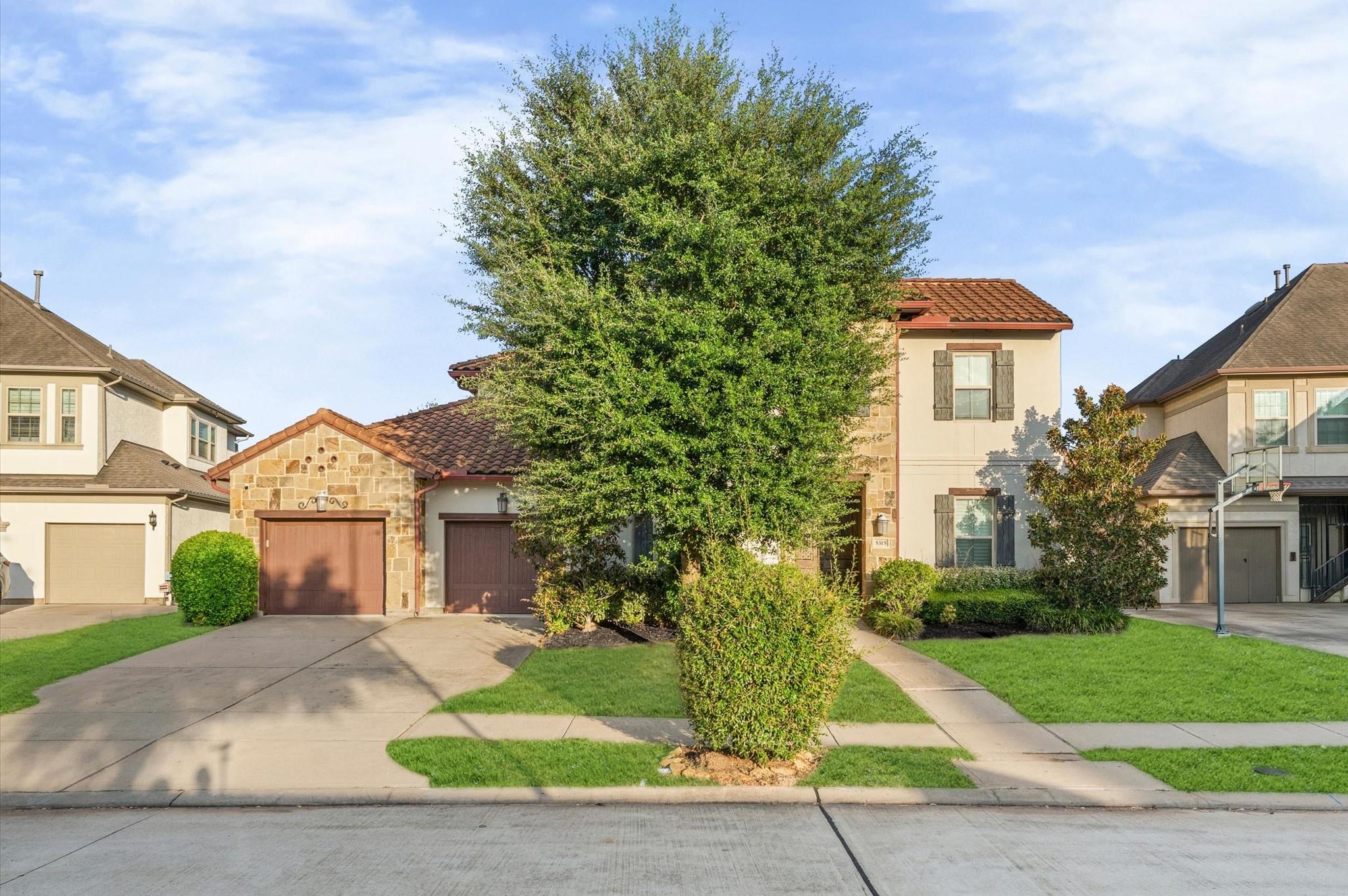 5315 Iris Springs Lane