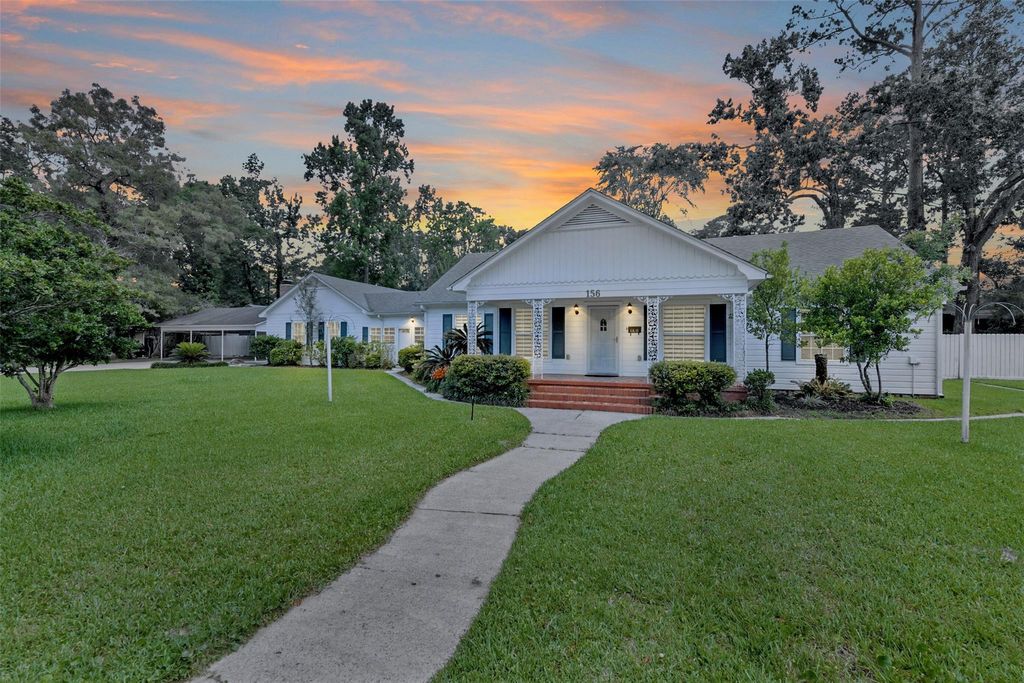 Photo of 156 Circle Drive, Cleveland, TX 77327 (MLS # 57036183)