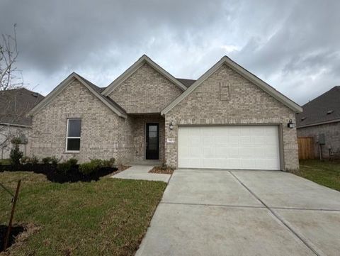 Photo of 5423 Kingfish Drive, Baytown, TX 77521 (MLS # 37808537)