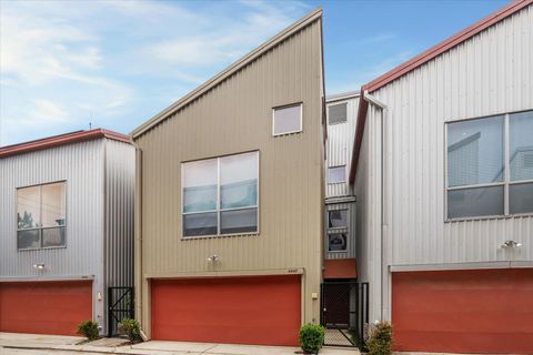 Photo of 6947 Ardmore Street, Houston, TX 77054 (MLS # 82789495)