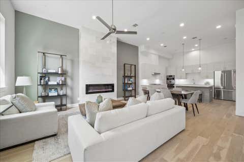 Photo of 3407 Robin Rose Lane, Houston, TX 77080 (MLS # 81594412)