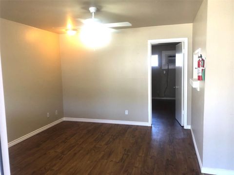 Photo of 1755 Colquitt St Street #7, Houston, TX 77098 (MLS # 12576618) Photo of 1755 Colquitt St Street #7, Houston, TX 77098 (MLS # 12576618)
