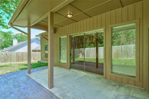 Tiny photo for 80 Rolling Hills Drive, Conroe, TX 77304 (MLS # 9580304)