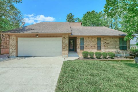 Tiny photo for 80 Rolling Hills Drive, Conroe, TX 77304 (MLS # 9580304)