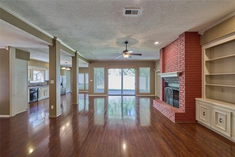 Tiny photo for 80 Rolling Hills Drive, Conroe, TX 77304 (MLS # 9580304)