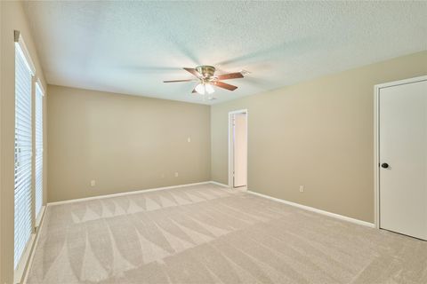 Tiny photo for 80 Rolling Hills Drive, Conroe, TX 77304 (MLS # 9580304)