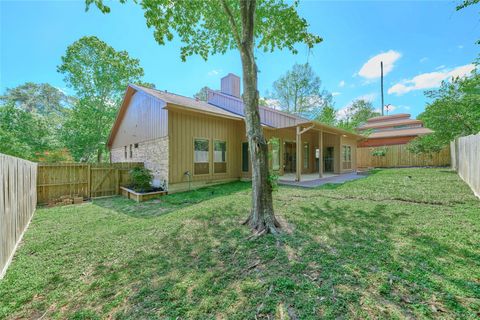 Tiny photo for 80 Rolling Hills Drive, Conroe, TX 77304 (MLS # 9580304)