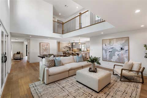 Photo of 814 Azalea Street, Houston, TX 77018 (MLS # 23873201)