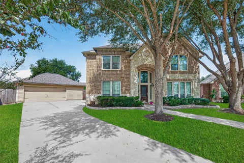 Homes For Sale - 5207 Belvedere Drive<br/> Fort Bend County, Rosenberg, TX 77471