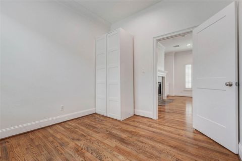 Tiny photo for 6873 Staffordshire Boulevard, Houston, TX 77030 (MLS # 10243974)