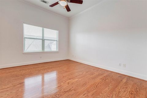 Tiny photo for 6873 Staffordshire Boulevard, Houston, TX 77030 (MLS # 10243974)