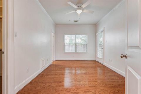 Tiny photo for 6873 Staffordshire Boulevard, Houston, TX 77030 (MLS # 10243974)