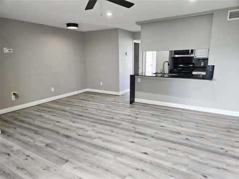 Photo of 18617 Egret Bay Boulevard #507, Webster, TX 77058 (MLS # 5914785)