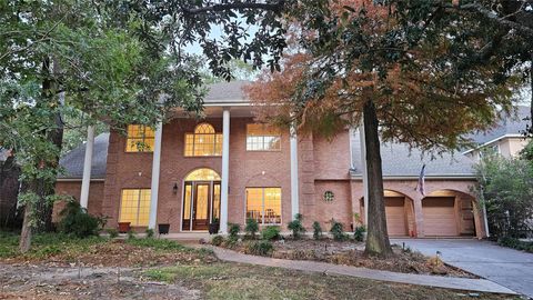 Photo of 82 Broad Cove Lane, Montgomery, TX 77356 (MLS # 2840546)