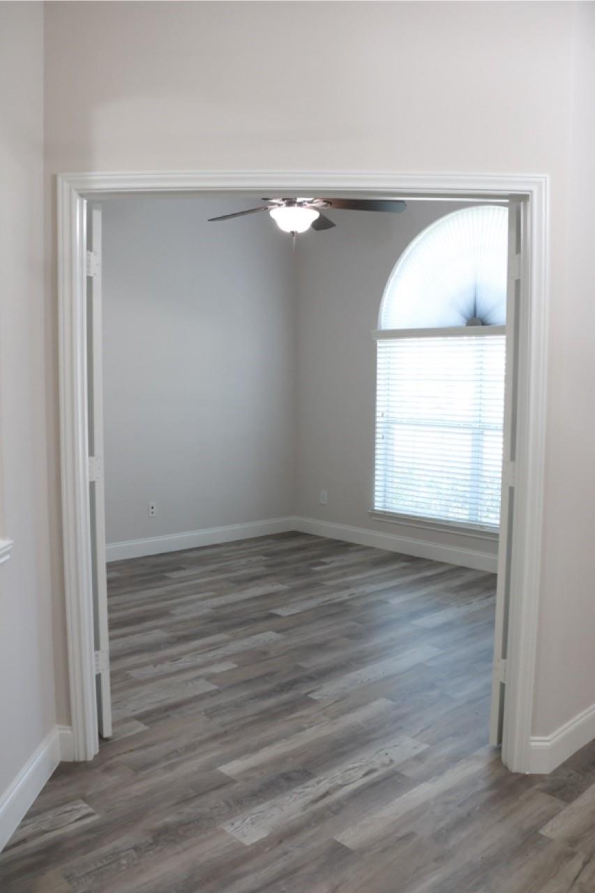 2015 Rustic Oak Lane N