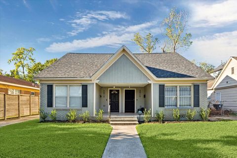 Photo of 2612 Isabella Street, Houston, TX 77004 (MLS # 12674520)
