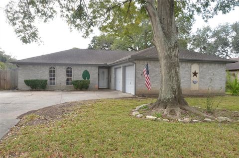 Photo of 3514 Glenmeadow Drive, Rosenberg, TX 77471 (MLS # 19402472)