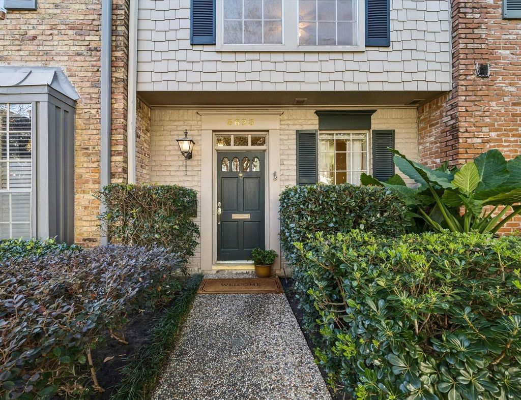 Photo of 3623 Wakeforest Street, Houston, TX 77098 (MLS # 15516534)