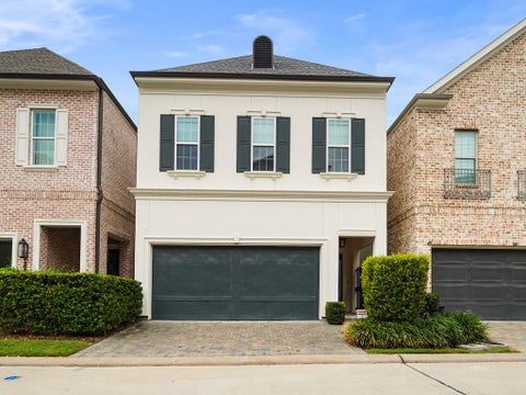 Photo of 949 Dunleigh Meadows Lane, Houston, TX 77055 (MLS # 51349641)
