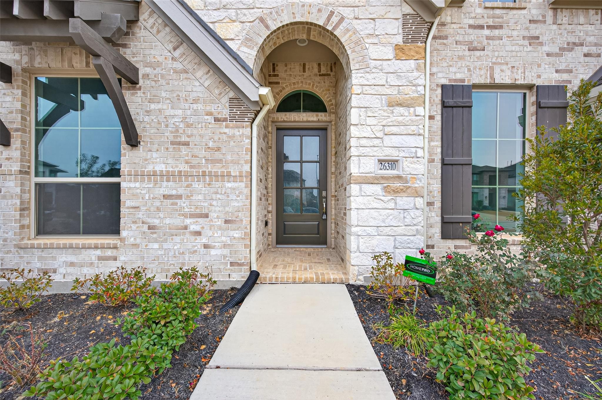 26310 E Meadow Bliss Way