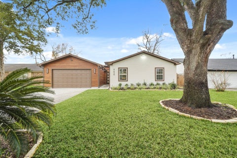 Photo of 9630 Vilven Lane, Houston, TX 77080 (MLS # 18389424)