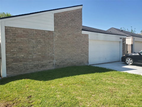Photo of 4430 Wildacres Drive, Houston, TX 77072 (MLS # 80428367)