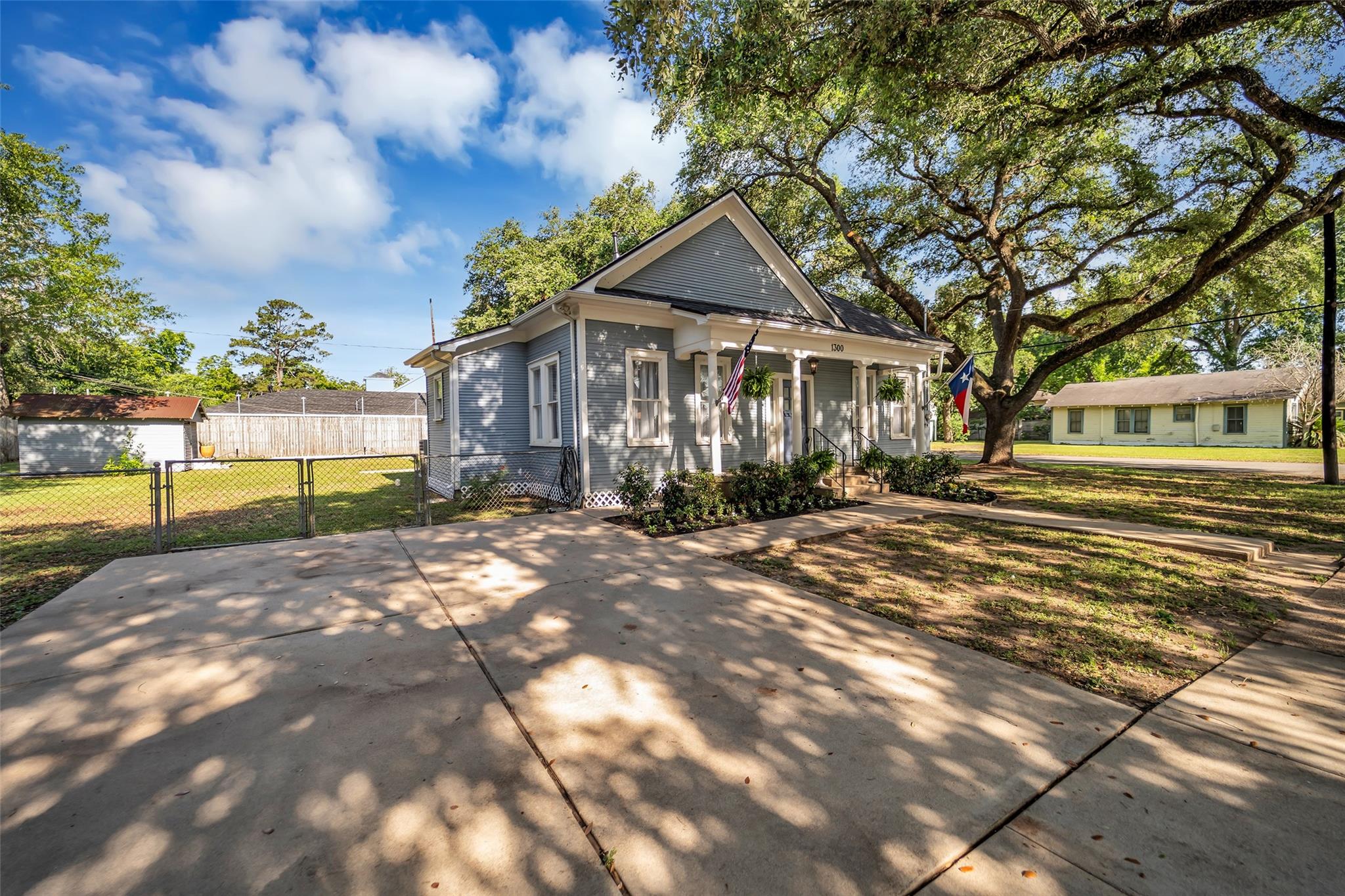 1300 7th Street
