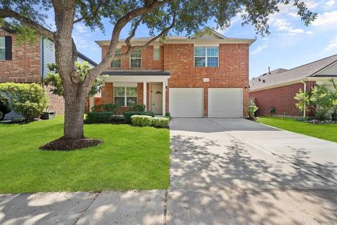 Photo of 5826 Kenwood, Missouri City, TX 77459 (MLS # 66993728)