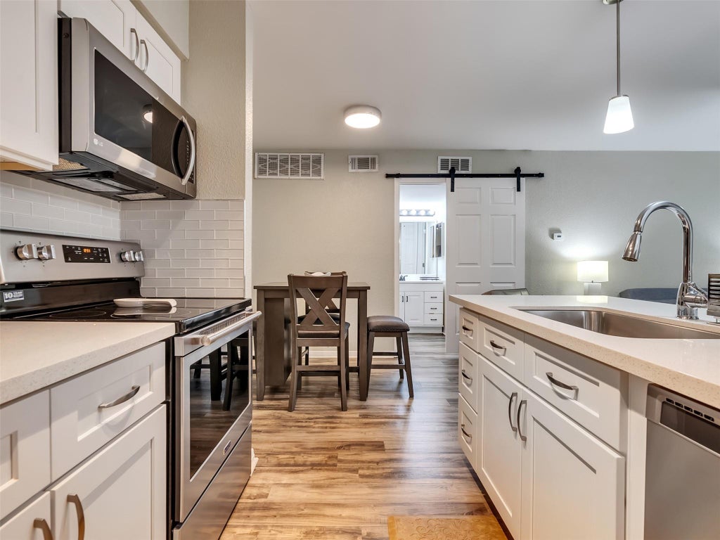 Photo of 250 El Dorado Boulevard #150, Houston, TX 77598 (MLS # 77815615)