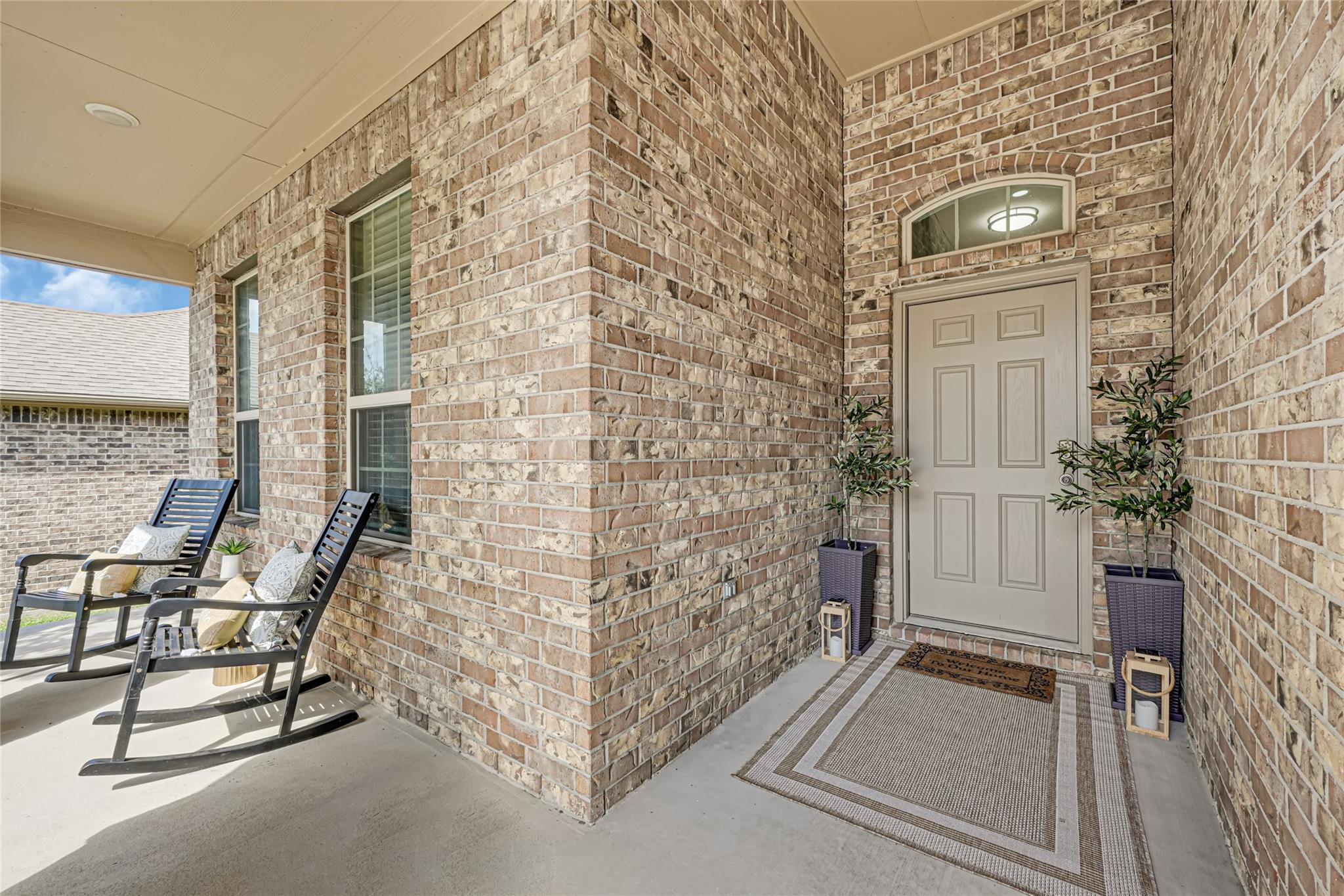 8422 Coral Cove Pass Lane