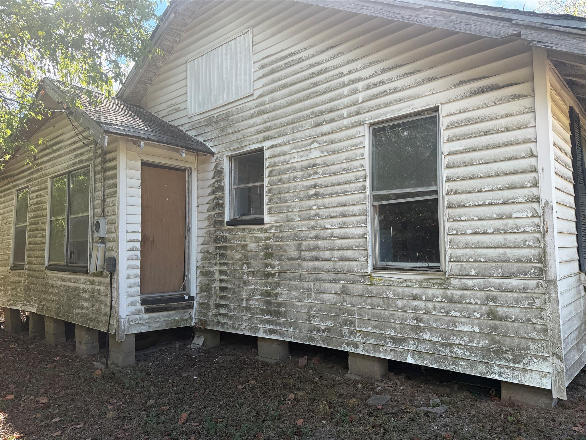 609 N Mlk Avenue