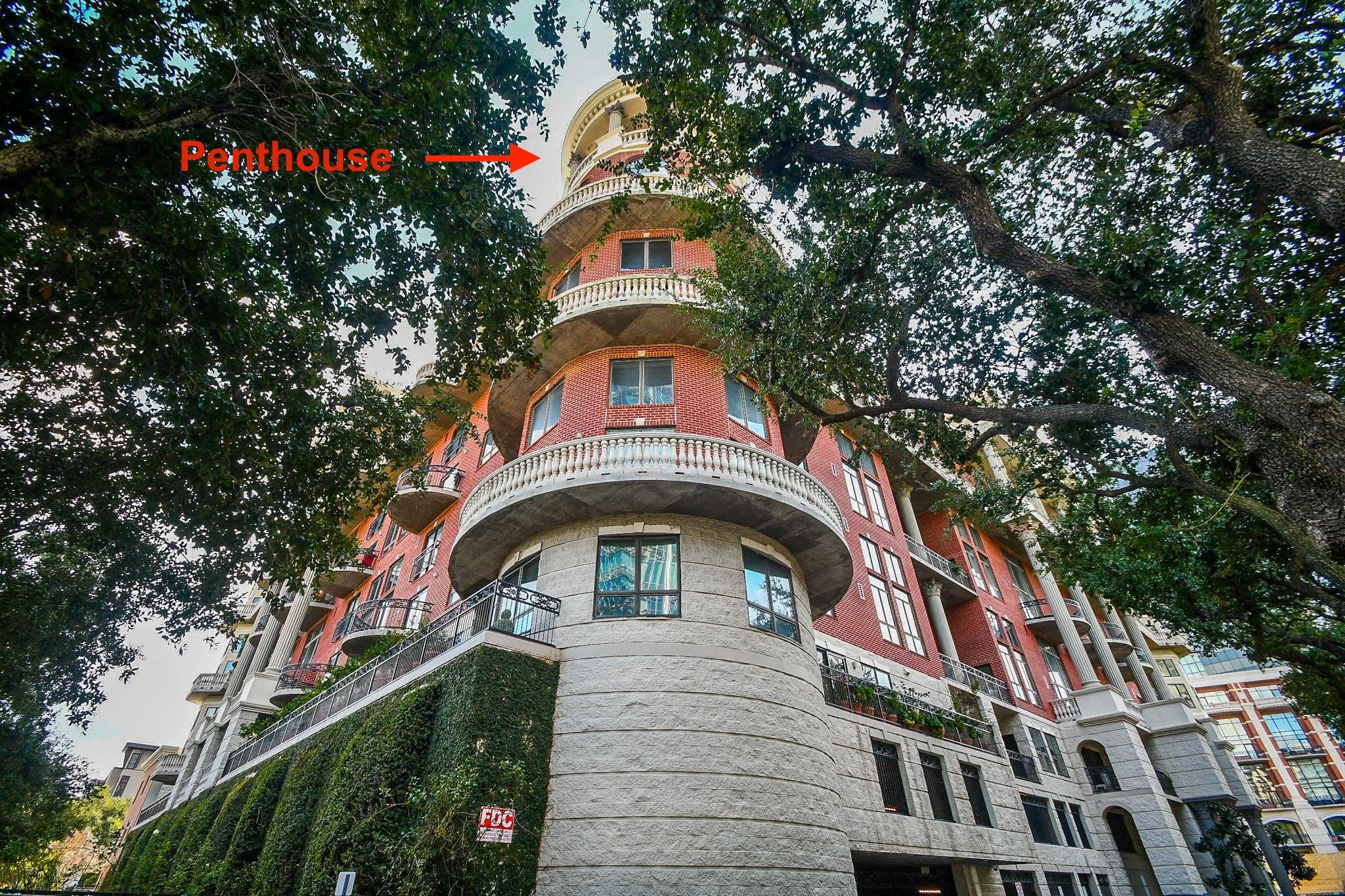 3030 Post Oak Boulevard 808