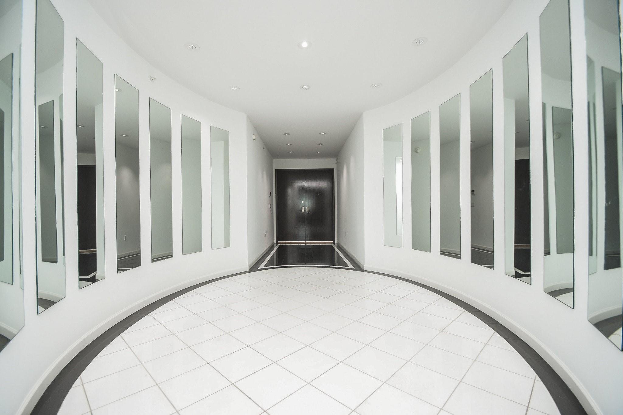 3030 Post Oak Boulevard 808