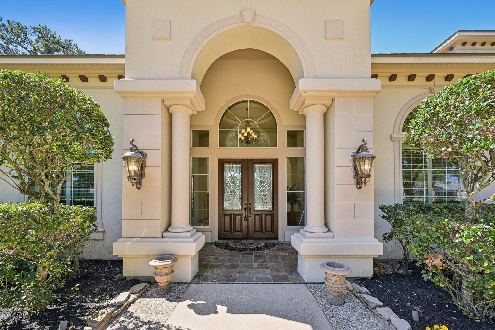 51 Sandown Park Drive