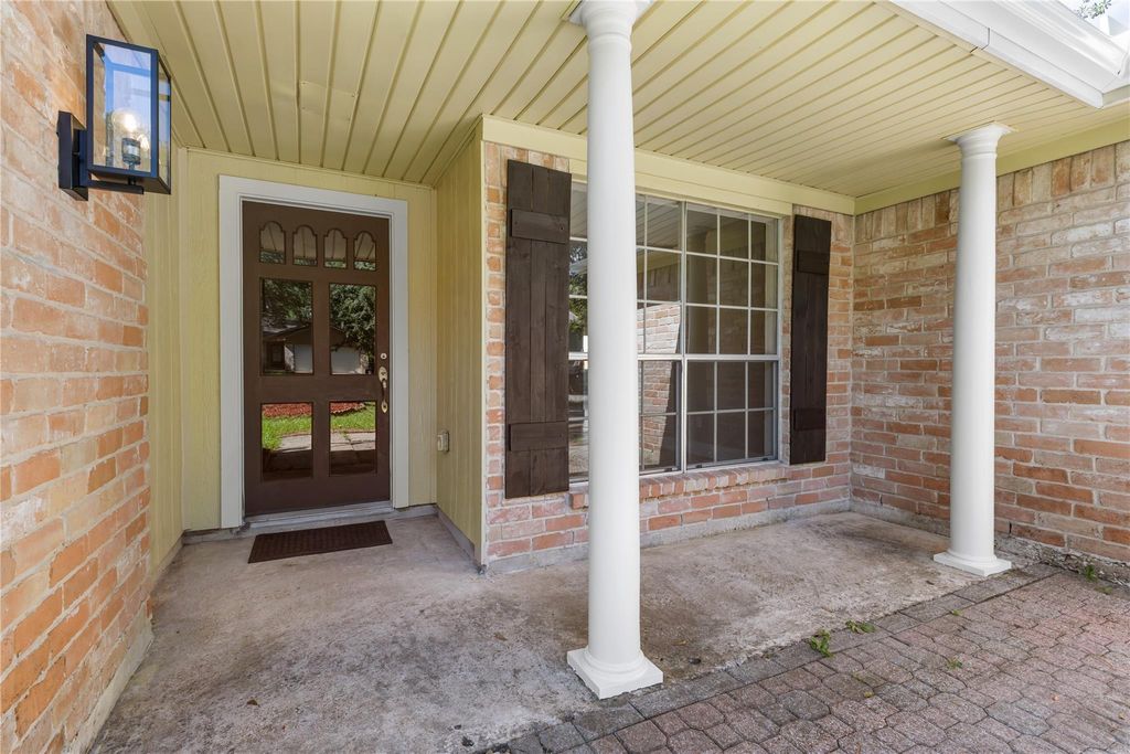 Photo of 3122 Brookdale Drive, Kingwood, TX 77339 (MLS # 98969492)