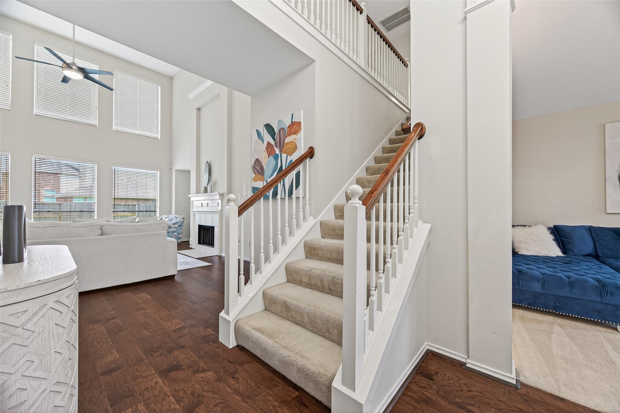 5911 Indian Hills Ln Lane