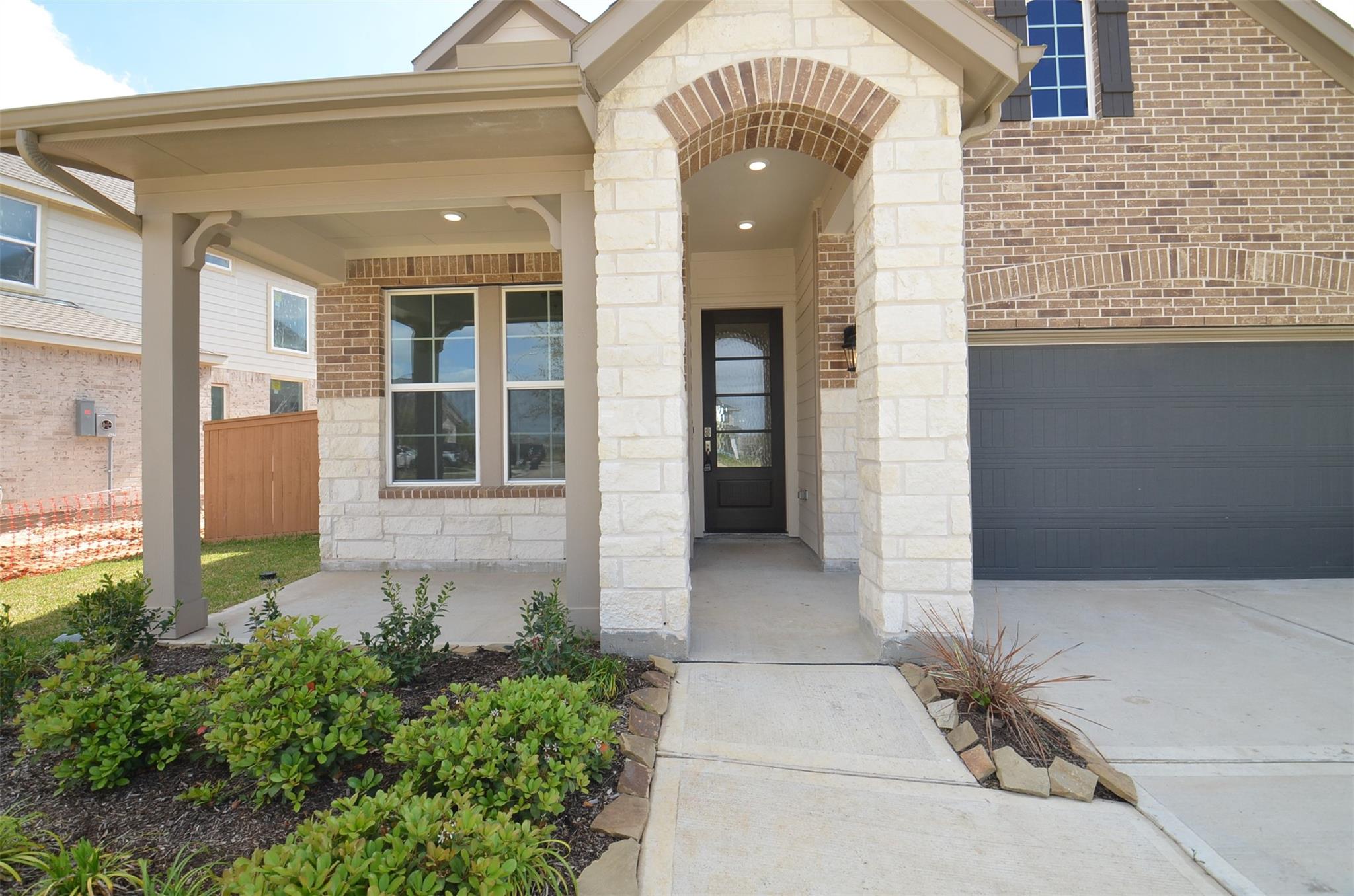 5631 Pearl Vista Drive
