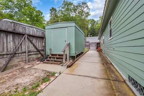 Tiny photo for 209 W George Jones Road, Livingston, TX 77351 (MLS # 17695498)