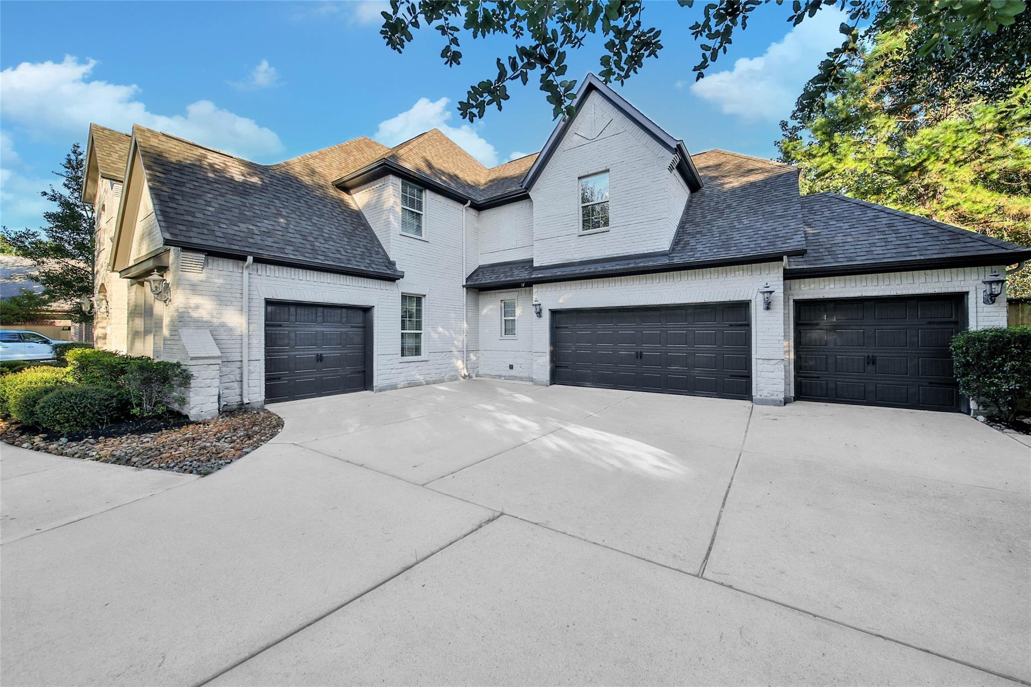 110 Pickerel Point