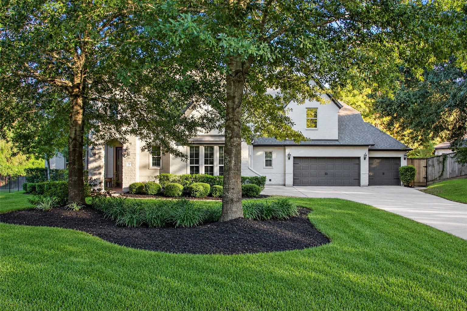 110 Pickerel Point
