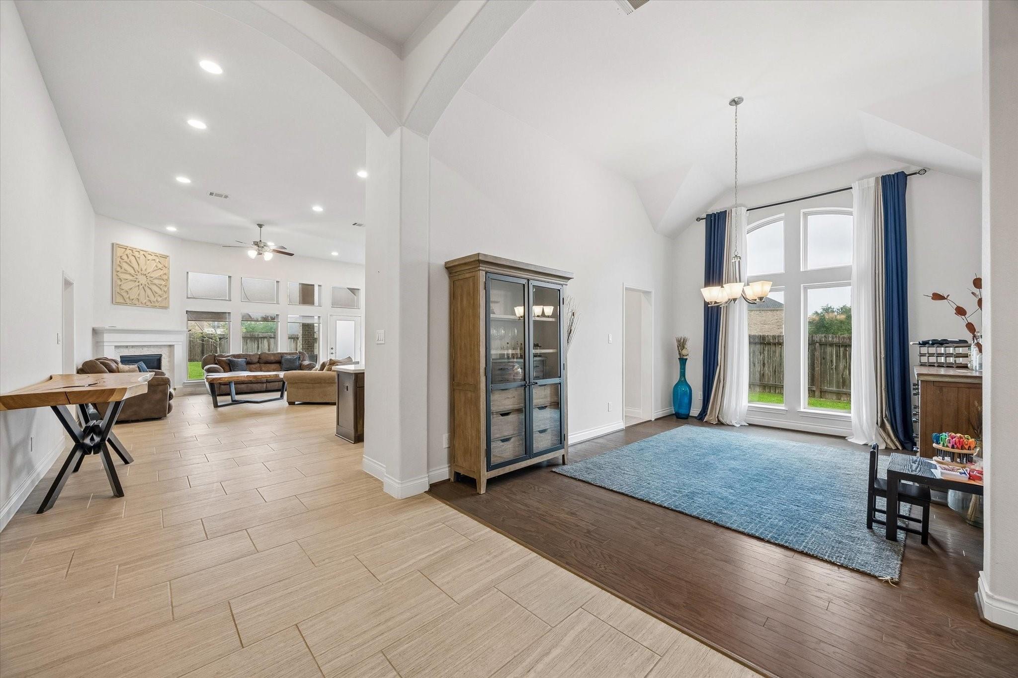 3602 Hollow Ridge Court