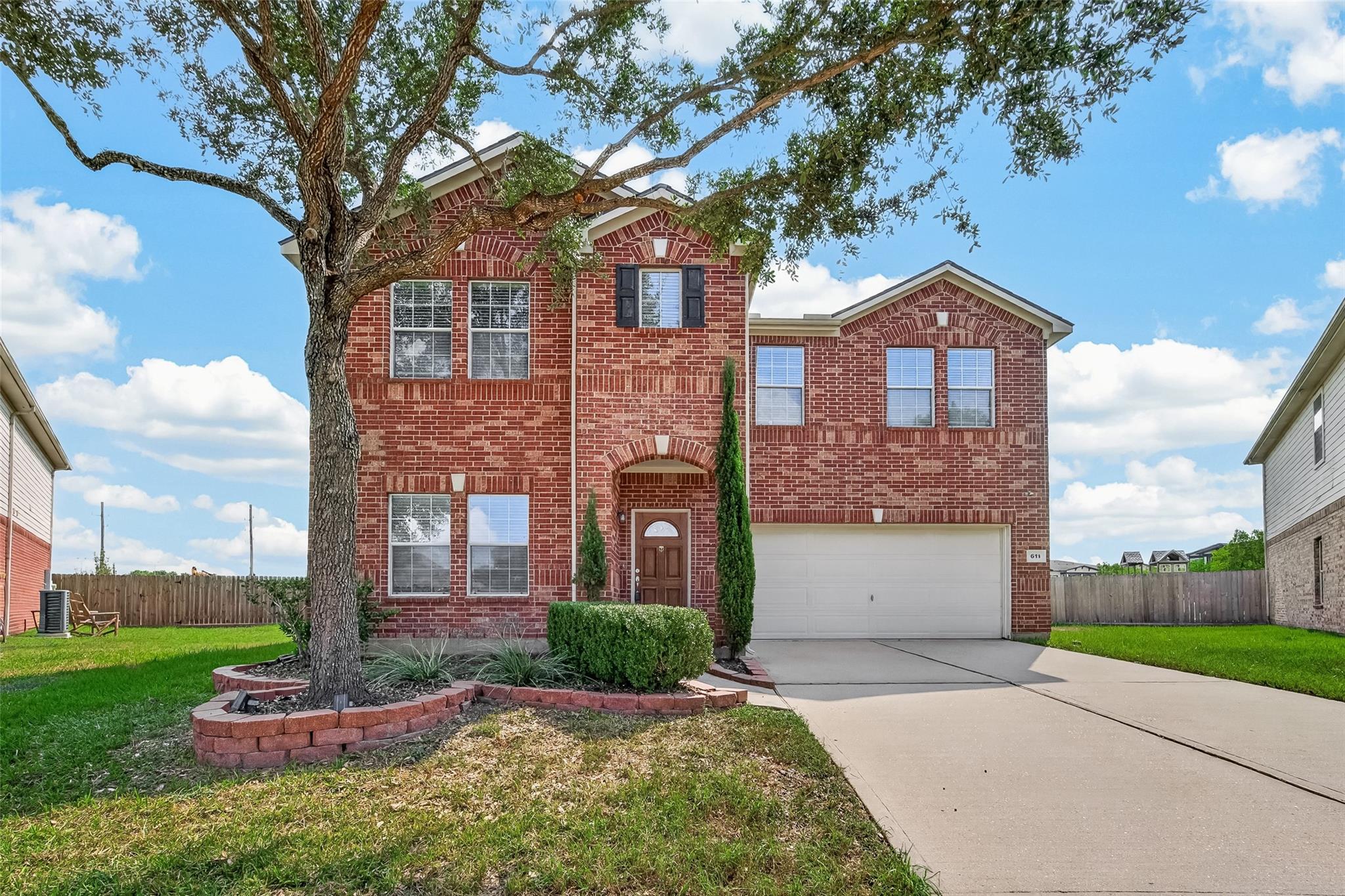 611 Blue Oasis Court