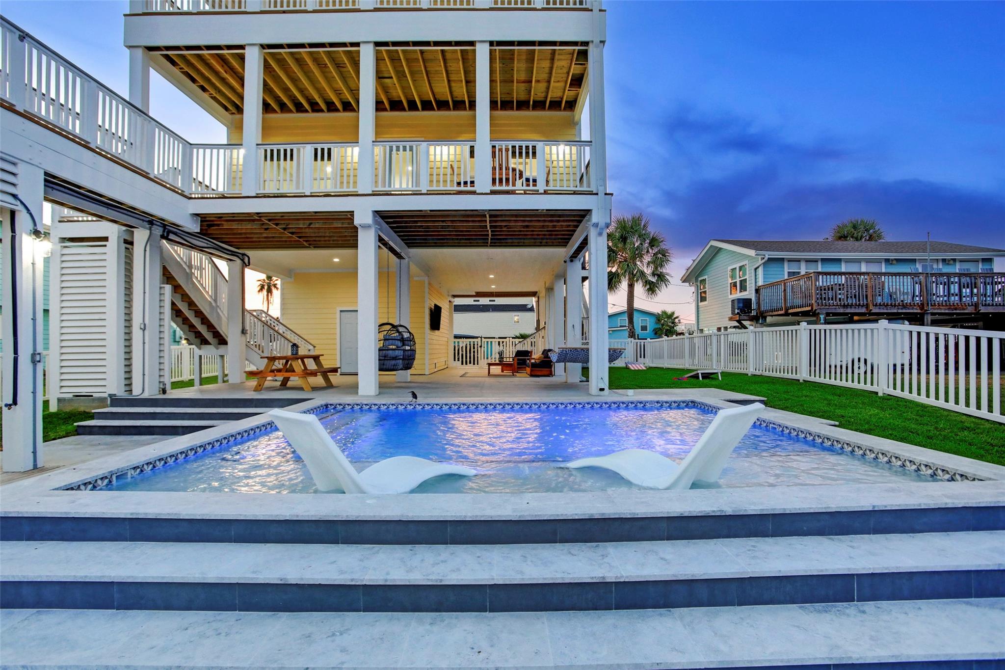 16515 Nassau Way