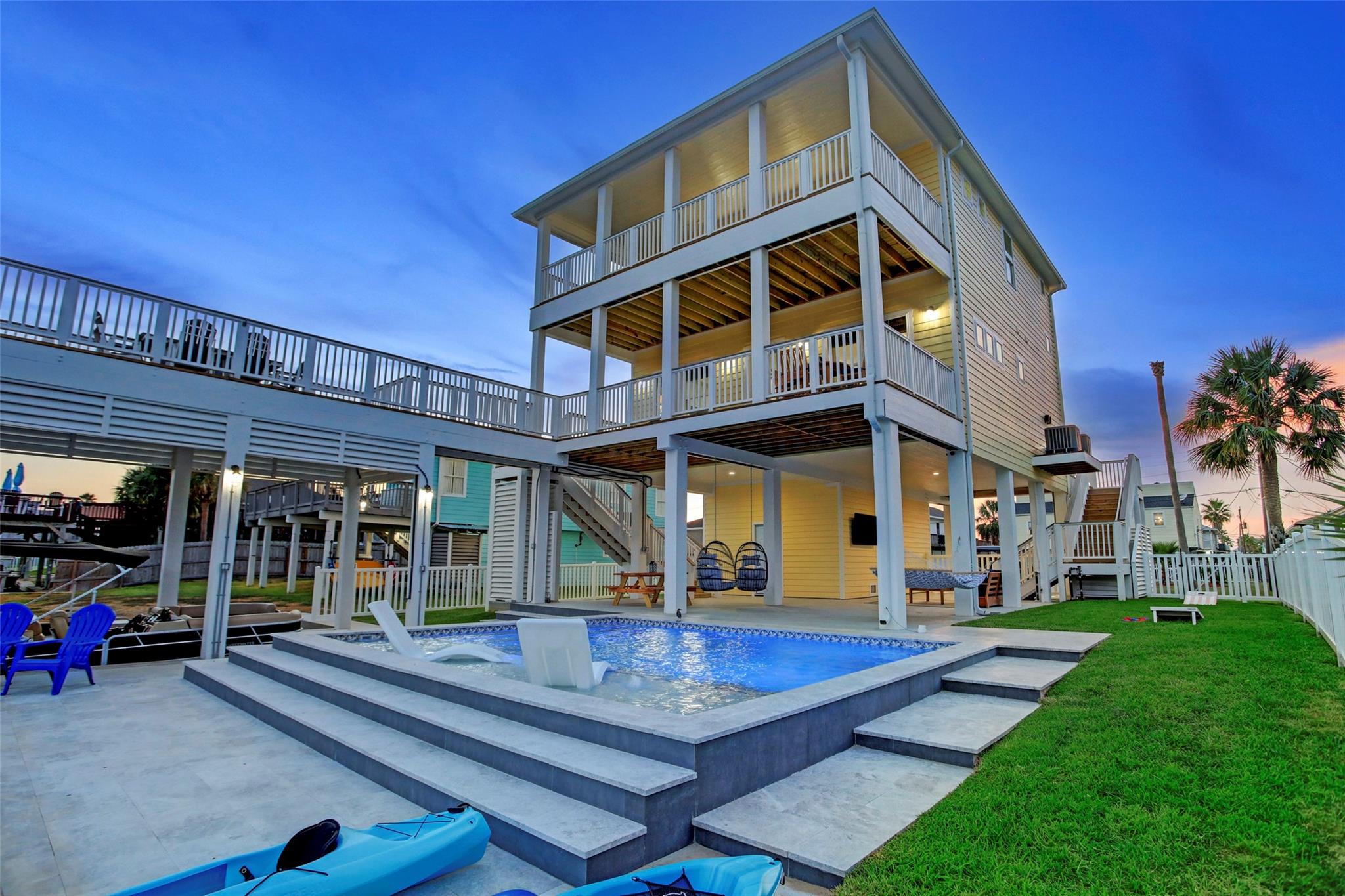 16515 Nassau Way
