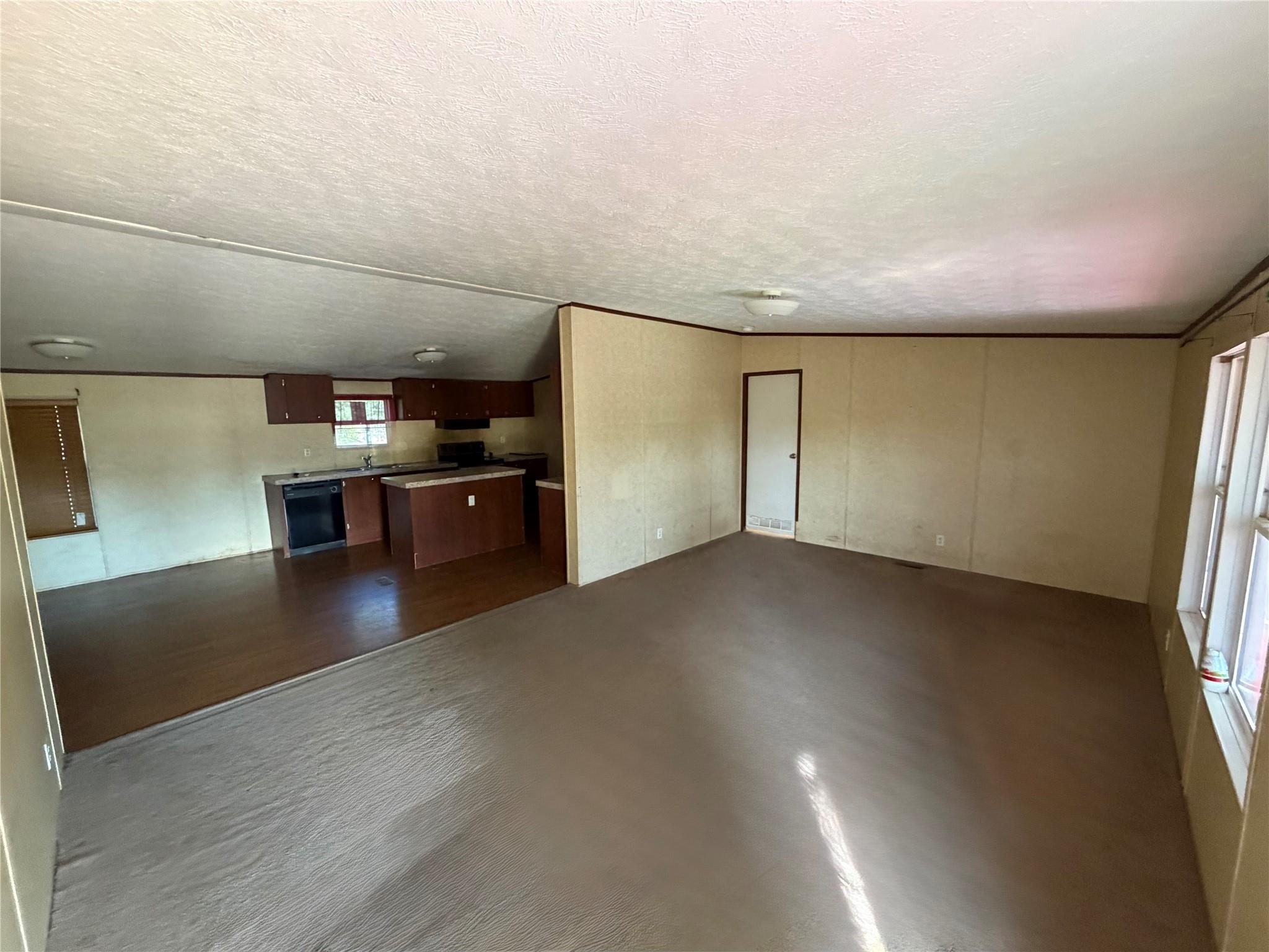 23943 Swallowtail Lane