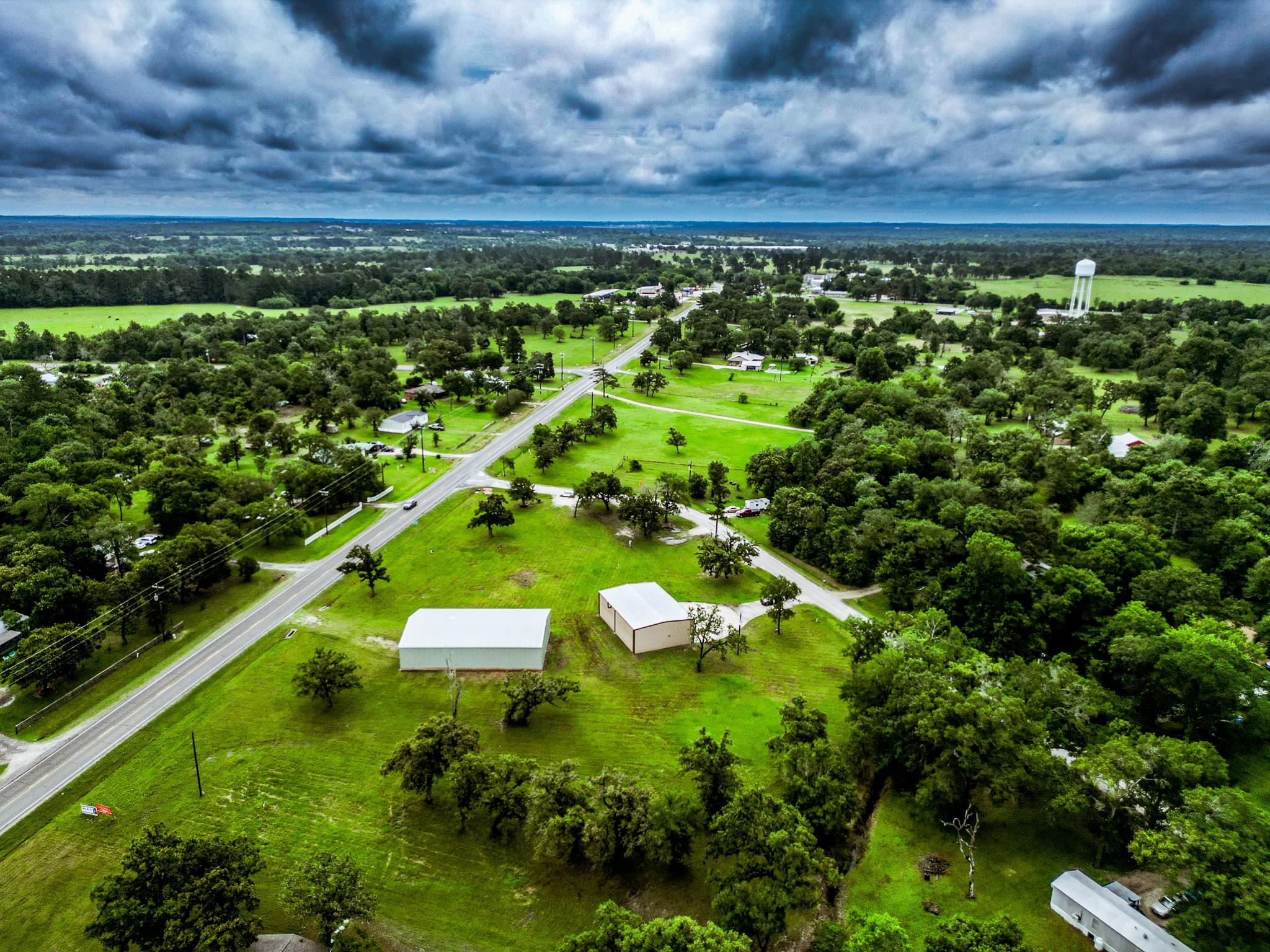 1827 State Highway 75 N