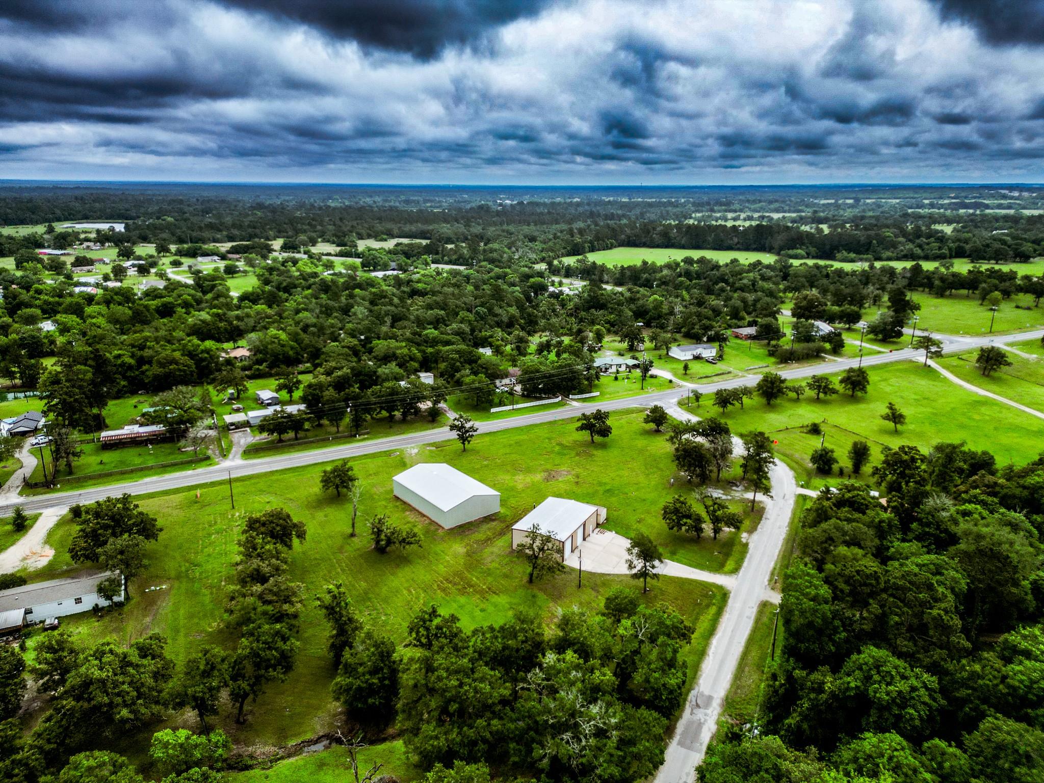1827 State Highway 75 N