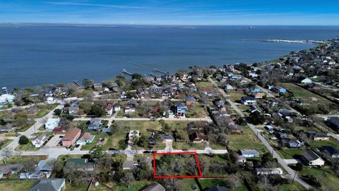 Vacant Land For Sale - 3122 & 3124 Carlisle Street<br/> La Porte, TX 77571