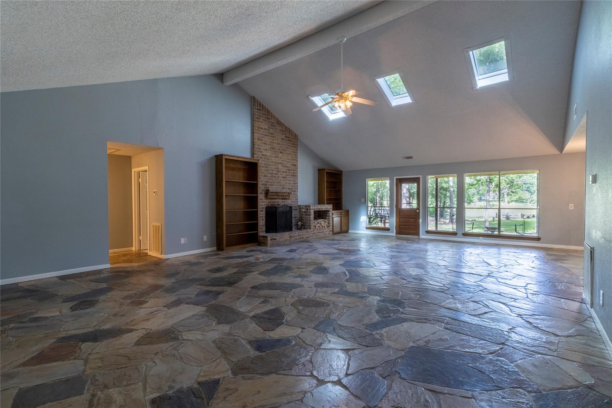 15823 Stagecoach Road