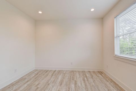 Tiny photo for 2561 Judiway Street, Houston, TX 77018 (MLS # 92600692)